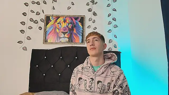 Snapshot of Erick_Taylor3 chatting on 12.02.25 Erick Taylor3 online show from 12.02.25