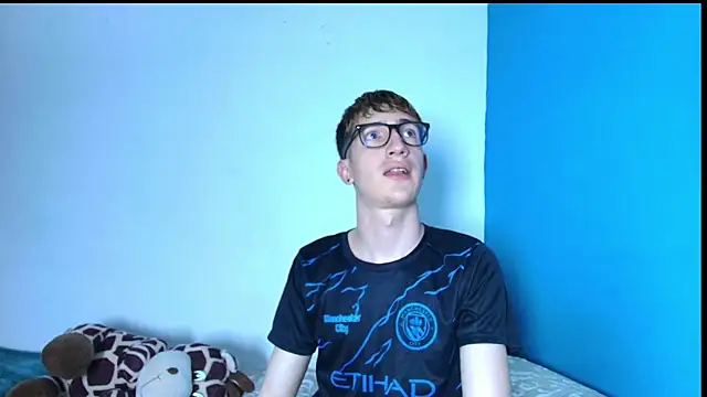 Snapshot of Erick_Taylor3 chatting on 02.22.26 Erick Taylor3 online show from 02.22.26