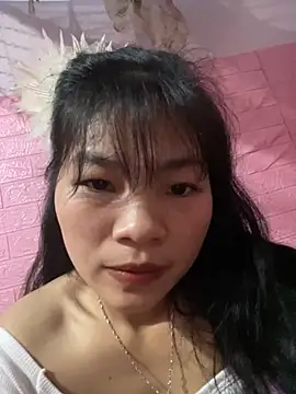 Minaeruei online show from 02.13.26