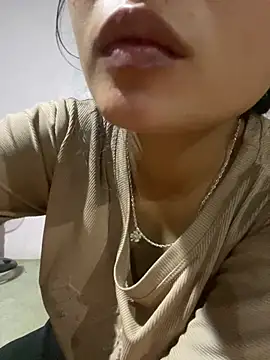 Minaeruei online show from 08.08.26