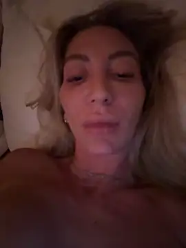 Snapshot of nakeli chatting on 11.04.25 nakeli online show from 11.04.25