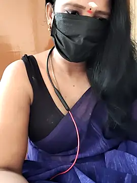 Snapshot of tamilammu1431 chatting on 05.27.26 tamilammu1431 online show from 05.27.26