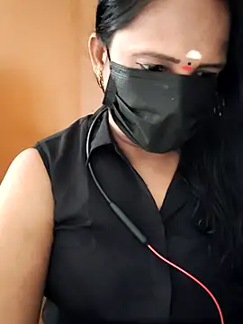 Snapshot of tamilammu1431 chatting on 06.12.26 tamilammu1431 online show from 06.12.26