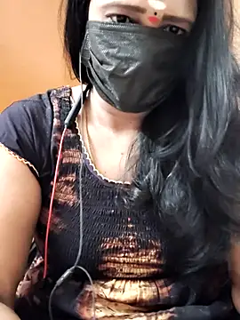 Snapshot of tamilammu1431 chatting on 07.04.26 tamilammu1431 online show from 07.04.26