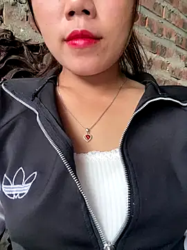 nachi-baby online show from 10.31.25