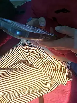 Snapshot of Cherry_Le02 chatting on 01.08.26 Cherry Le02 online show from 01.08.26