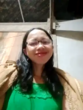 Snapshot of TRIEUTRIEU20 chatting on 11.26.25 TRIEUTRIEU20 online show from 11.26.25