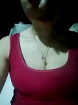 Snapshot of TRIEUTRIEU20 chatting on 04.25.26 TRIEUTRIEU20 online show from 04.25.26