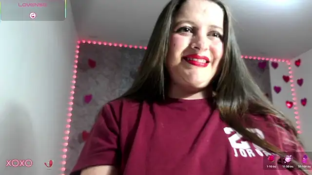 Snapshot of harper1brown chatting on 05.26.26 harper1brown online show from 05.26.26