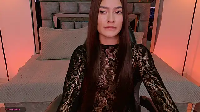 Snapshot of Bella_Clark2 chatting on 05.03.26 Bella Clark2 online show from 05.03.26