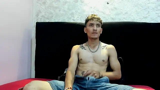 SavageLover  online show from 11.08.25