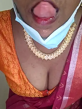 Snapshot of sivashree chatting on 05.22.26 sivashree online show from 05.22.26
