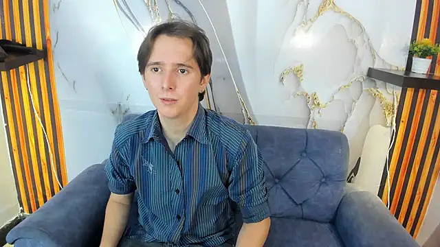 Aaron LatinMen online show from 10.24.25
