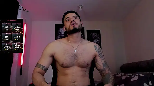 AUSTINN TORRES online show from 02.06.26