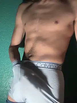 Snapshot of Delicious_Papi chatting on 03.31.26 Delicious Papi online show from 03.31.26
