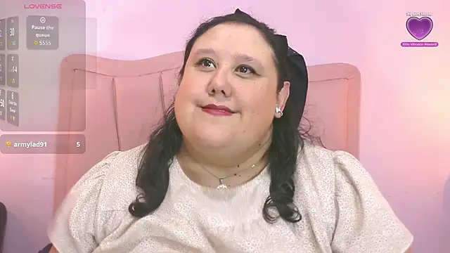 Snapshot of marianabbw30 chatting on 11.11.25 marianabbw30 online show from 11.11.25