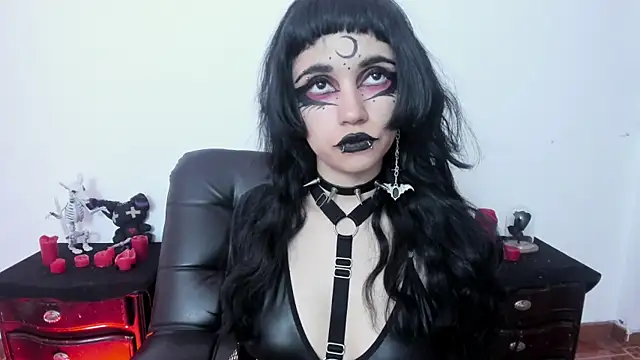 Yueeclipsa online show from 12.03.25