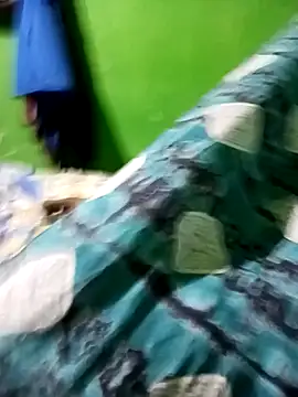 Snapshot of manosi98 chatting on 11.02.25 manosi98 online show from 11.02.25