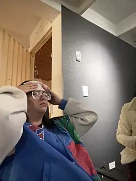 Kloe Novoa online show from 01.16.26