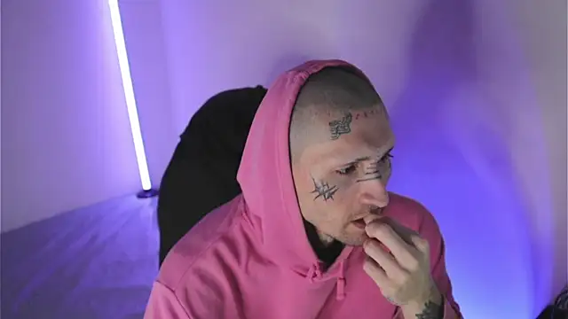 TokyoHatsumoto online show from 02.01.26