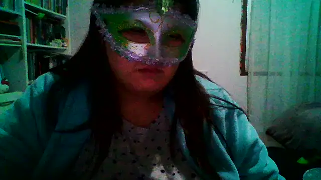 Snapshot of crazzyanne chatting on 05.23.26 crazzyanne online show from 05.23.26