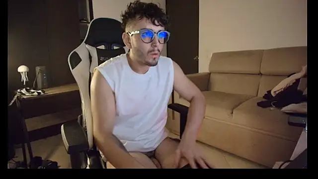 lionandreough online show from 10.25.25