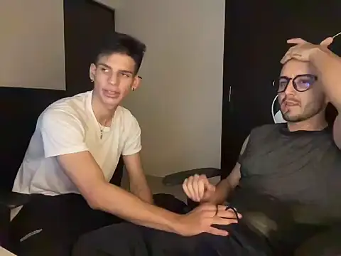 lionandreough online show from 10.27.25