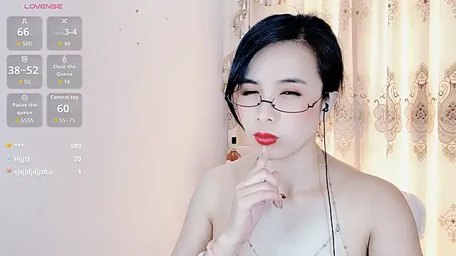 Snapshot of -Jenny-666- chatting on 04.18.26 -Jenny-666- online show from 04.18.26