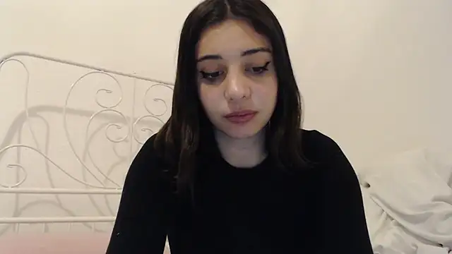 Snapshot of bellefleurrr chatting on 04.18.26 bellefleurrr online show from 04.18.26