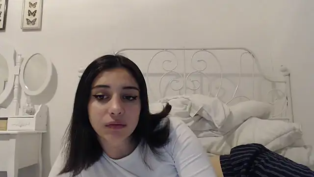Snapshot of bellefleurrr chatting on 04.20.26 bellefleurrr online show from 04.20.26