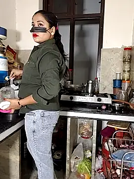 Heena-143 online show from 04.05.26