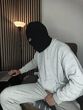 findomhot online show from 12.18.25