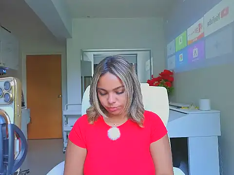 diosadeluniverso online show from 04.12.26