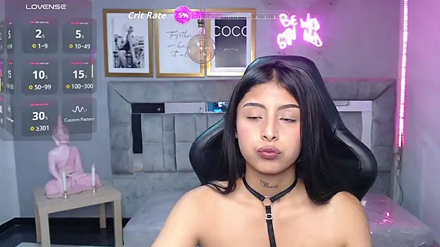 Cute Martina v online show from 10.27.25