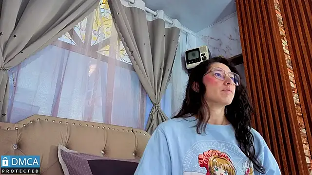 eva delight  online show from 01.15.26