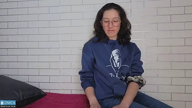 eva delight  online show from 04.08.26