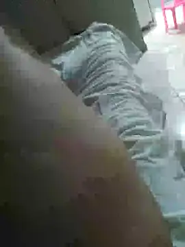 Snapshot of lovecarolyne chatting on 10.28.25 lovecarolyne online show from 10.28.25