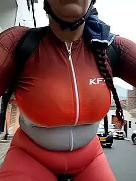 LAPOTRA 04 online show from 04.06.26