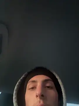 Snapshot of slimshadypt2 chatting on 12.05.25 slimshadypt2 online show from 12.05.25