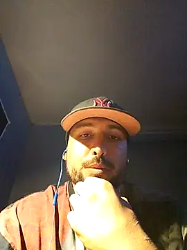 Emeromeo online show from 10.28.25