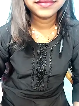 cute mahi07 online show from 11.13.25