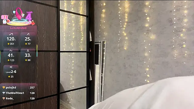 AliceStacy online show from 01.09.26