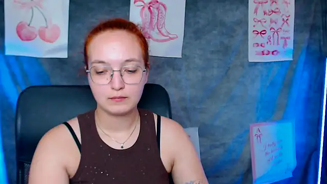 Snapshot of MissAriaa chatting on 07.10.26 MissAriaa online show from 07.10.26