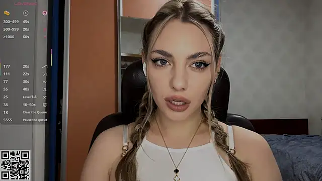 IlanaLafferty online show from 12.20.25