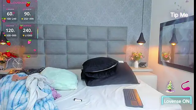 Luna Bella3 online show from 01.09.26