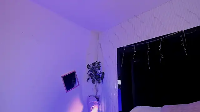 JanneBlossom  online show from 03.31.26