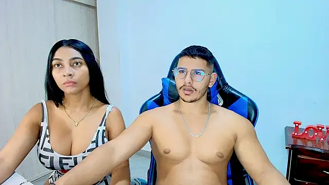 sophia and alex online show from 12.20.25