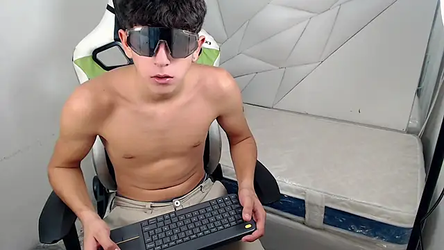 Cash G  online show from 11.23.25