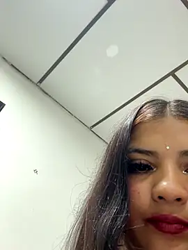 bbunny138 online show from 10.26.25