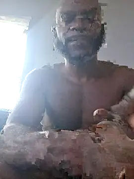 pussycream101 online show from 10.28.25